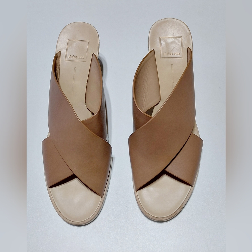 DOLCE VITA  Women's Lida Tan Wedge  Sandals Size 8.5
